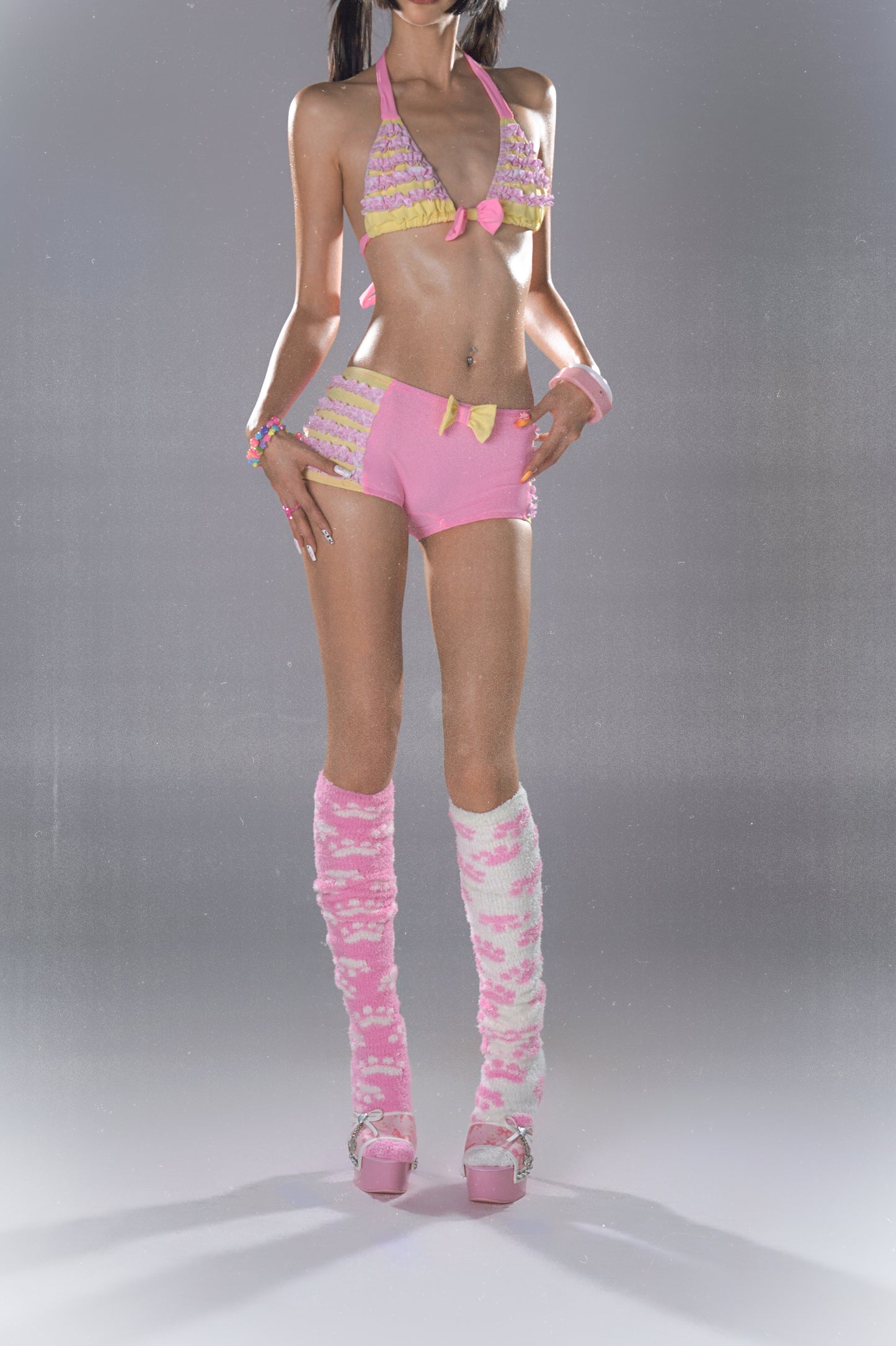 Bubblegum bow bikini