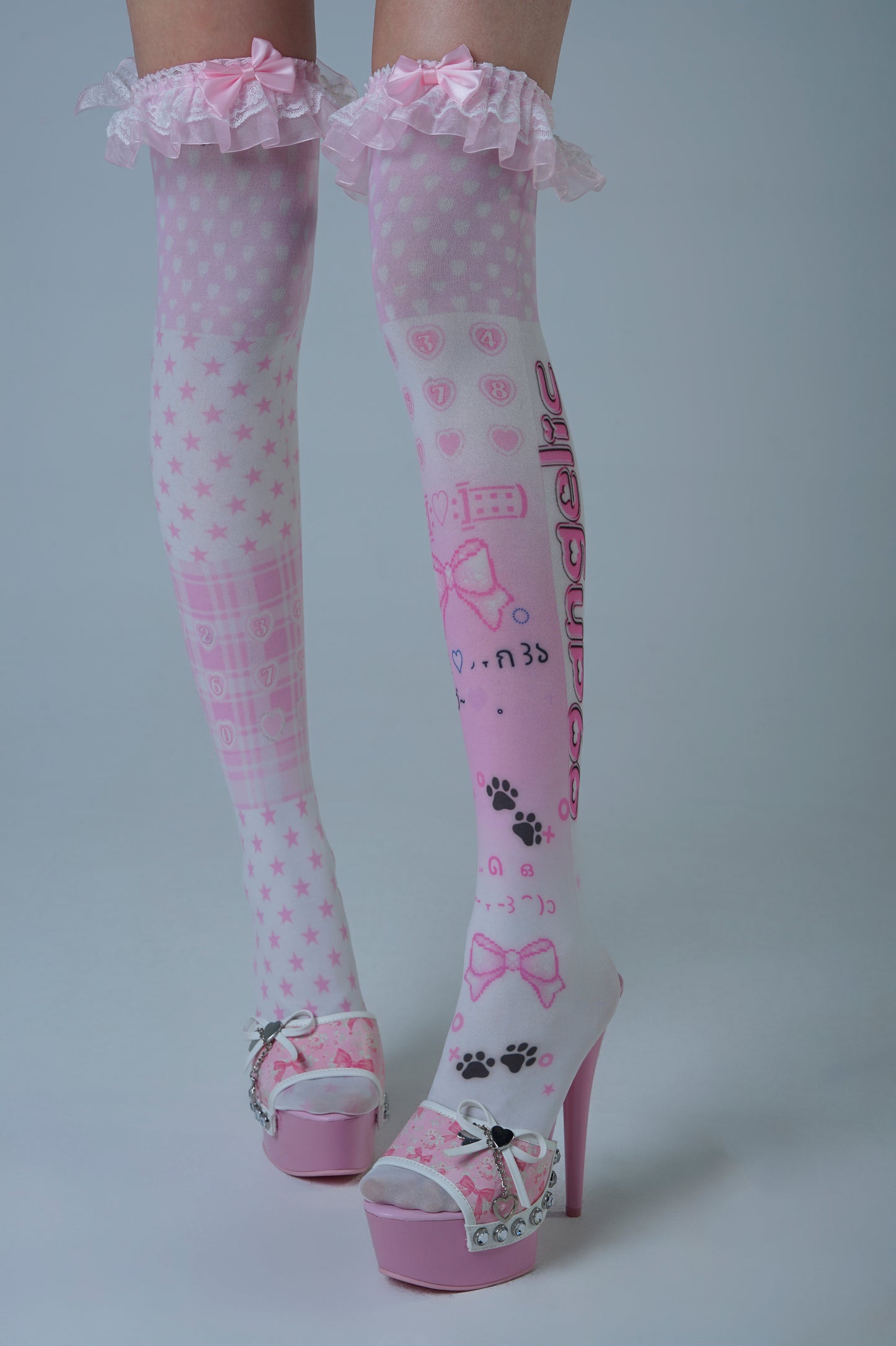 Love letter socks